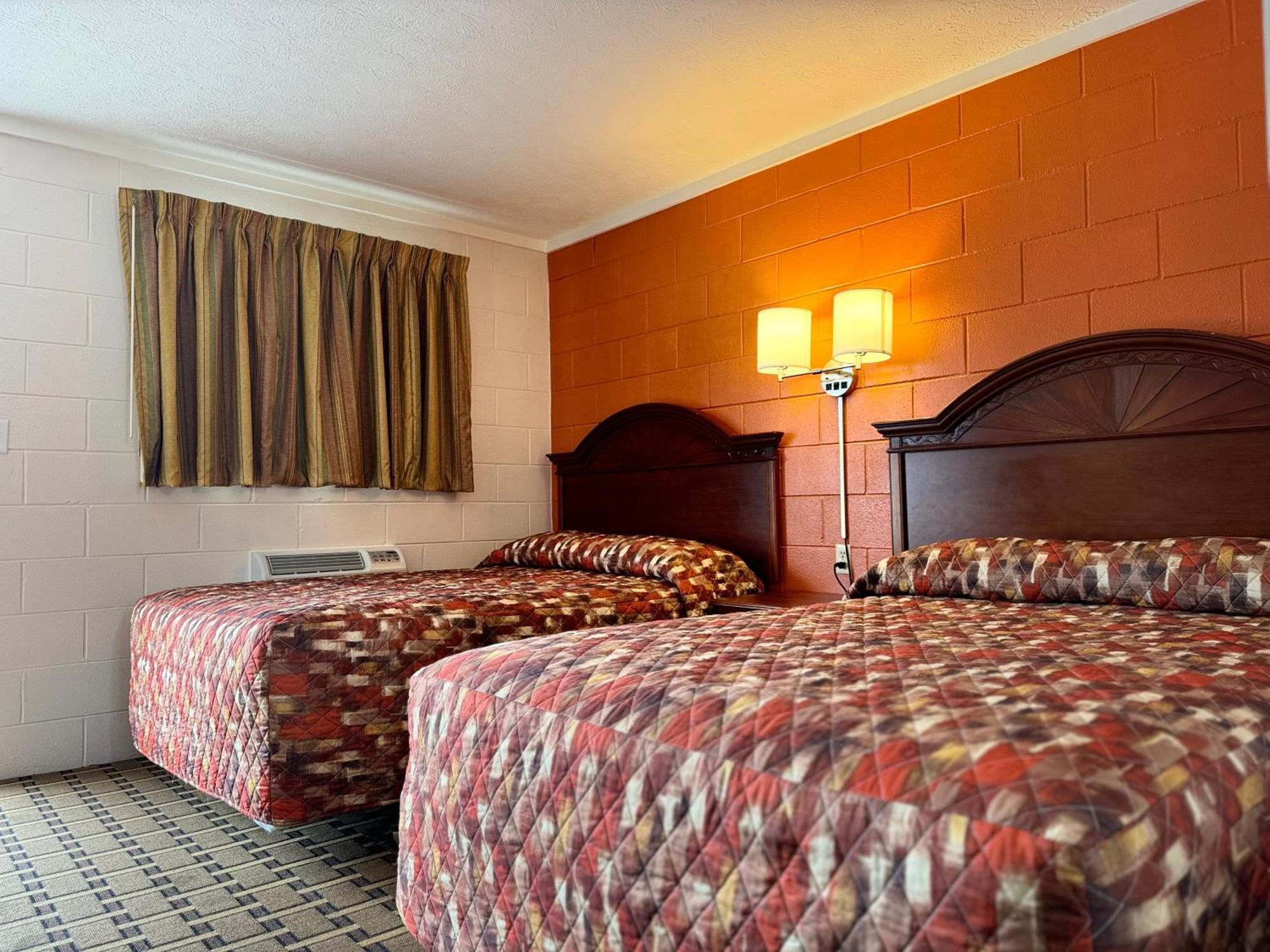 Economy Inn Crossville Eksteriør bilde