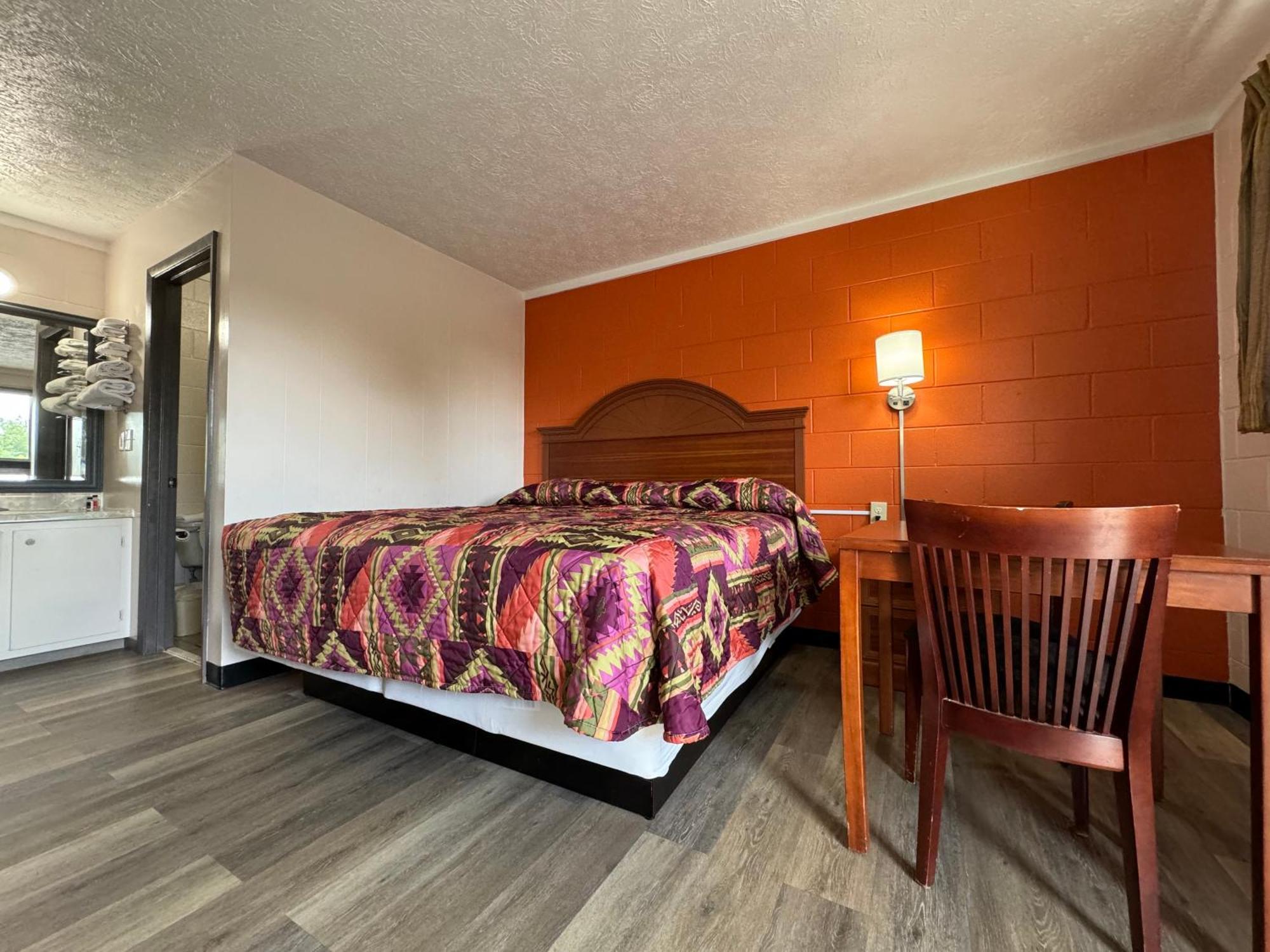 Economy Inn Crossville Eksteriør bilde
